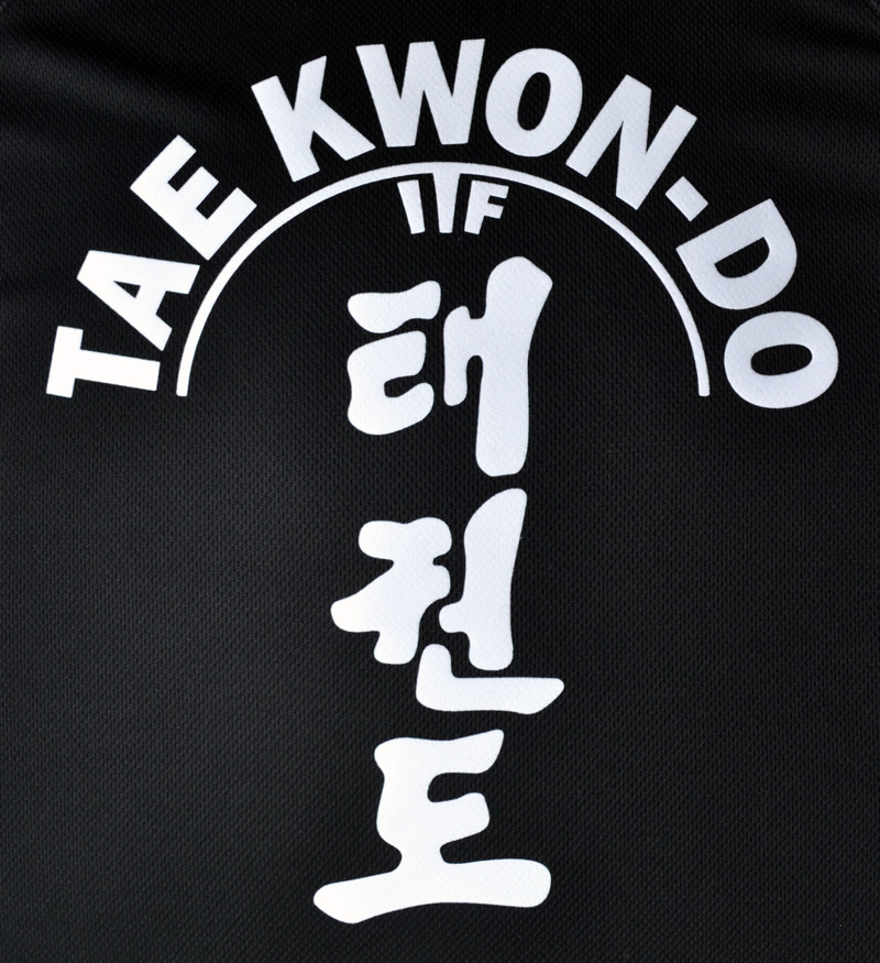 ITF Taekwondo T-Shirt White on Black Performance/Cotton Kicking Man Martial Arts 